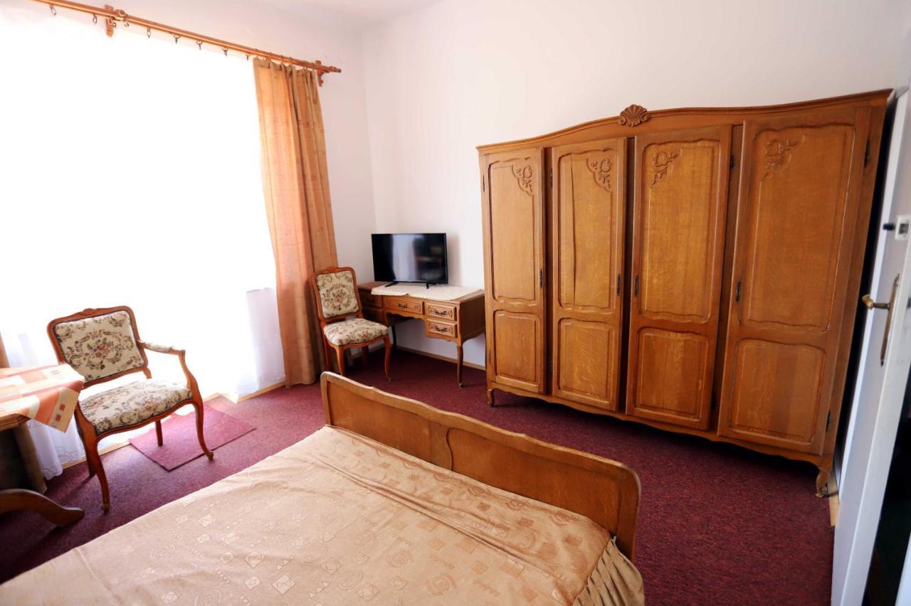 クリニツァ・ズドルイ Domy Wczasowe Tryumfy Bed & Breakfast エクステリア 写真
