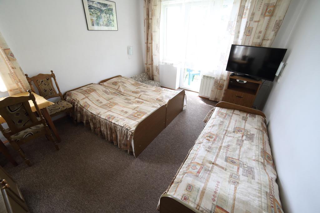 クリニツァ・ズドルイ Domy Wczasowe Tryumfy Bed & Breakfast 部屋 写真