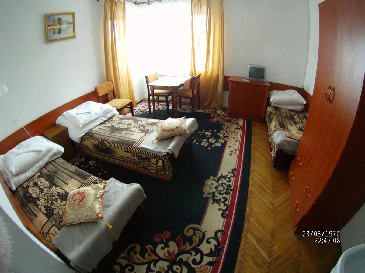 クリニツァ・ズドルイ Domy Wczasowe Tryumfy Bed & Breakfast エクステリア 写真